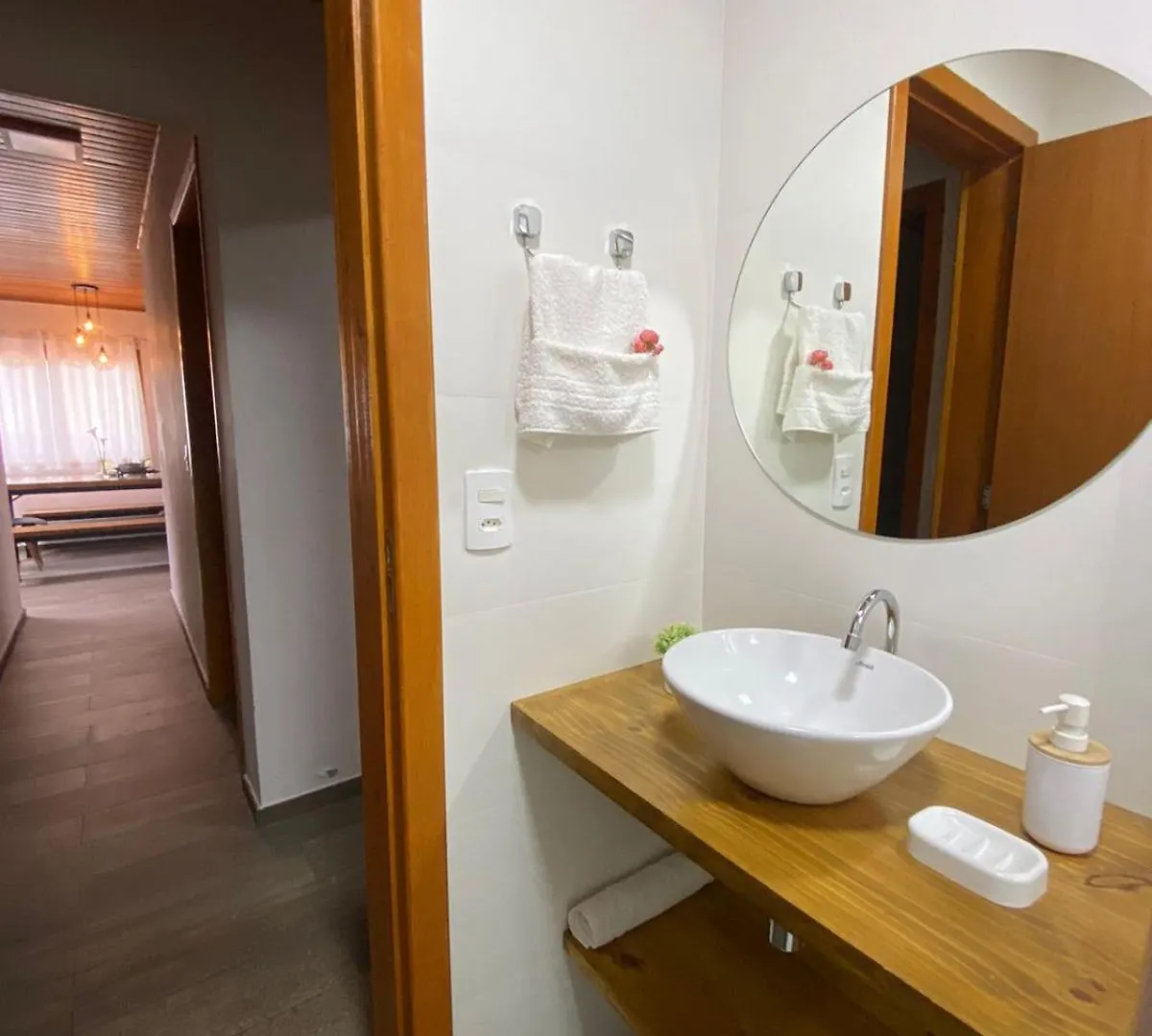 아파트 Hospedagem Casa Lorenzi 2 우루비시